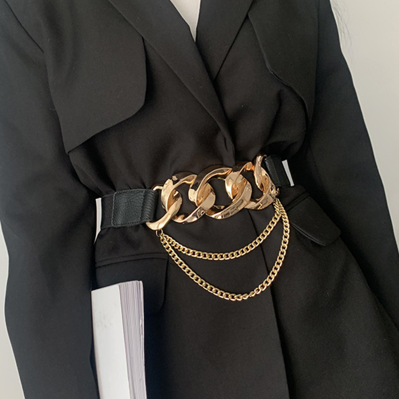 Cinto Feminino de Couro com Correntes em Camadas