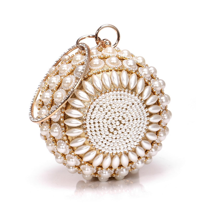 Clutch Redonda Pérola e Strass
