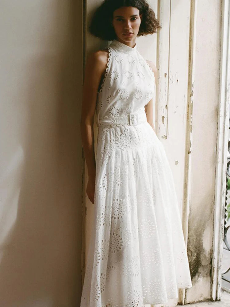 Vestido Laise Midi Bordado