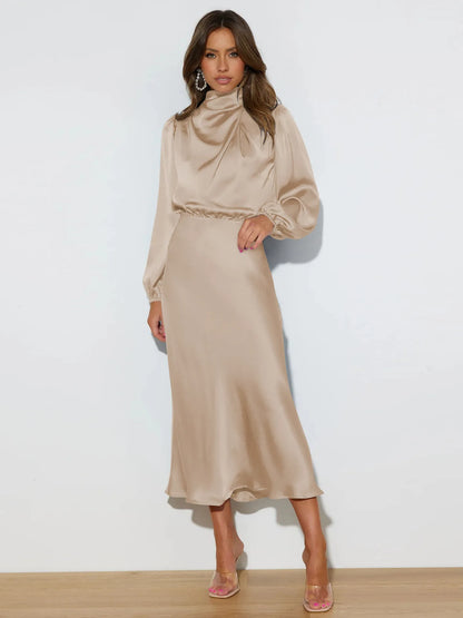   Vestido Midi Cetim Manga Longa