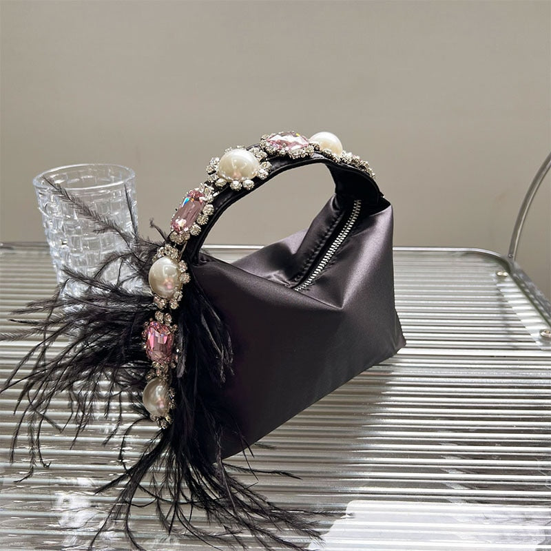 Necessaire de Cetim e Pedras