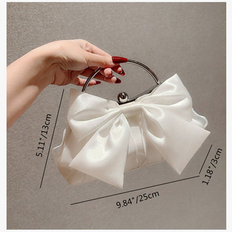Clutch Laço de Cetim