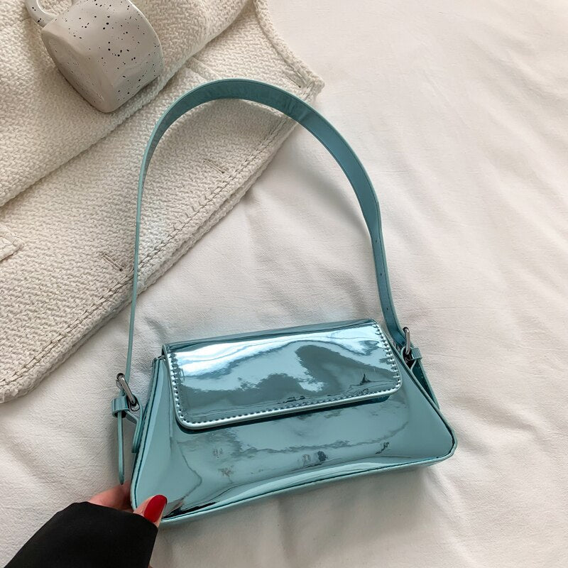 Bolsa Baguete de Couro Metálica