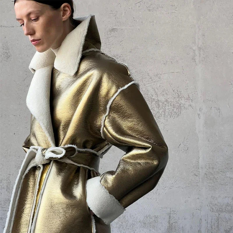 Casaco Trench Coat Feminino de Couro  Dourado