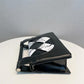 Crossbody Quadrada de Couro