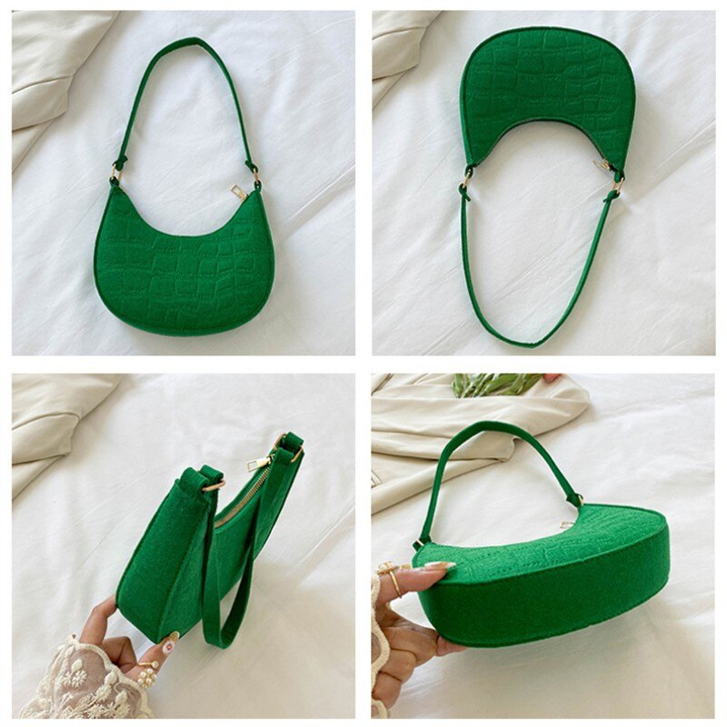 Bolsa Meia Lua de Couro Croco