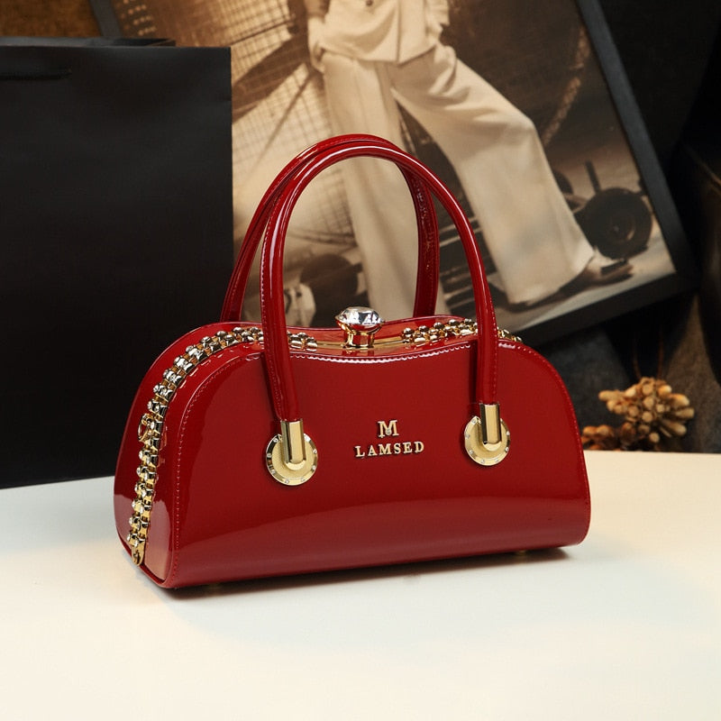 Bolsa Feminina Tiracolo Envernizada
