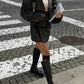 Blazer Cropped e Mini Saia Couro