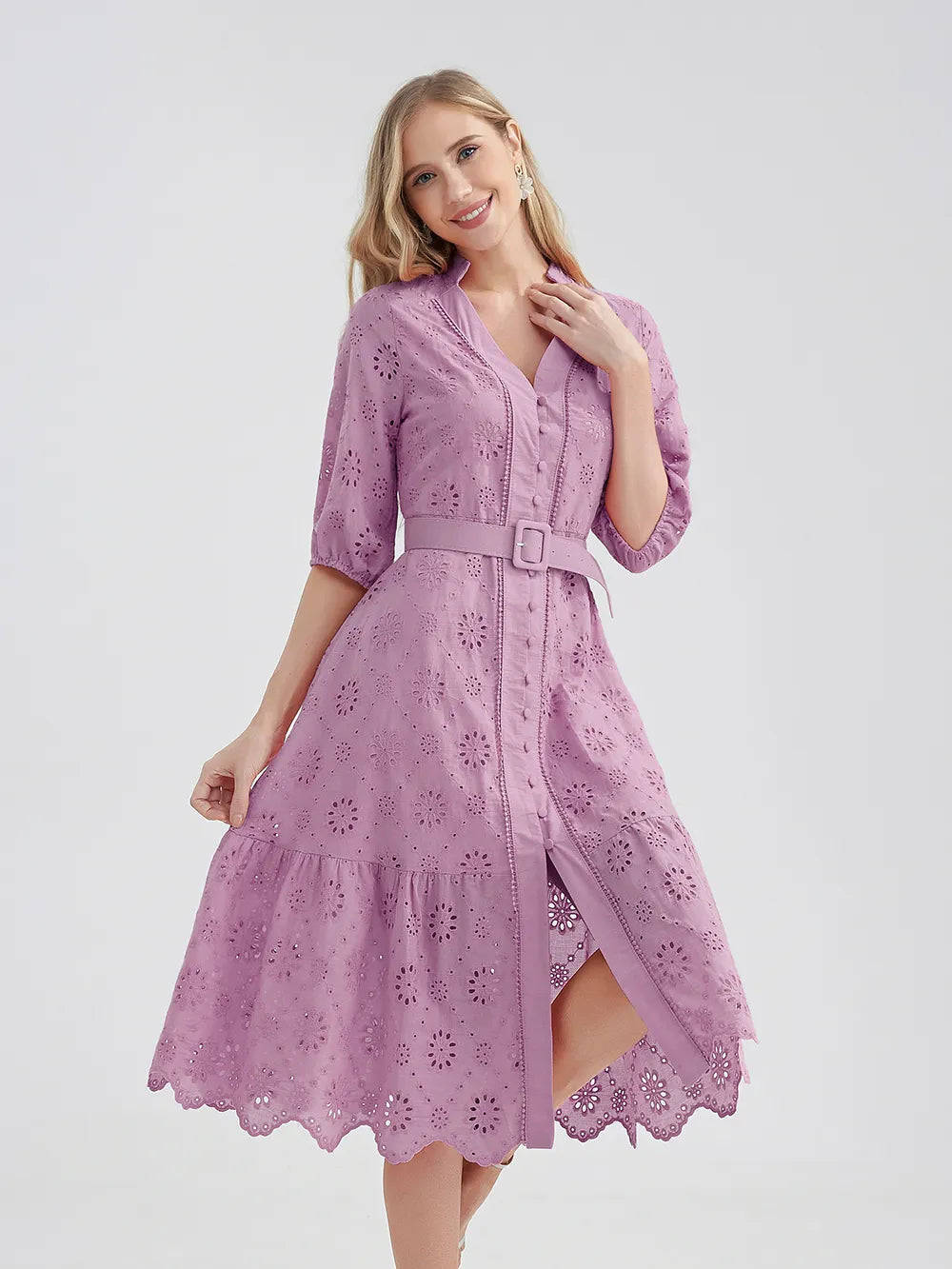   Vestido Laise Bordado com Cinto