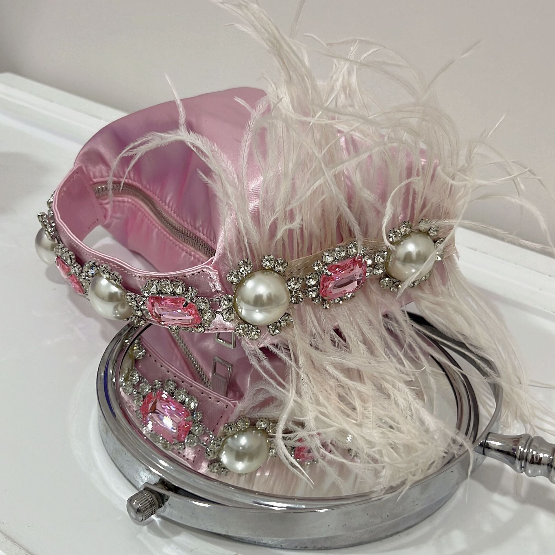 Necessaire de Cetim e Pedras