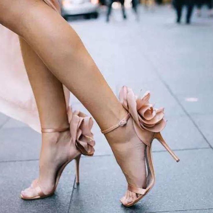 Sandália Salto Alto Flor