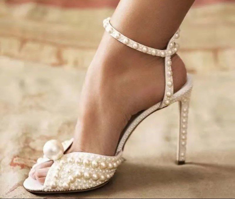 Sandália Peep Toe Pérola 