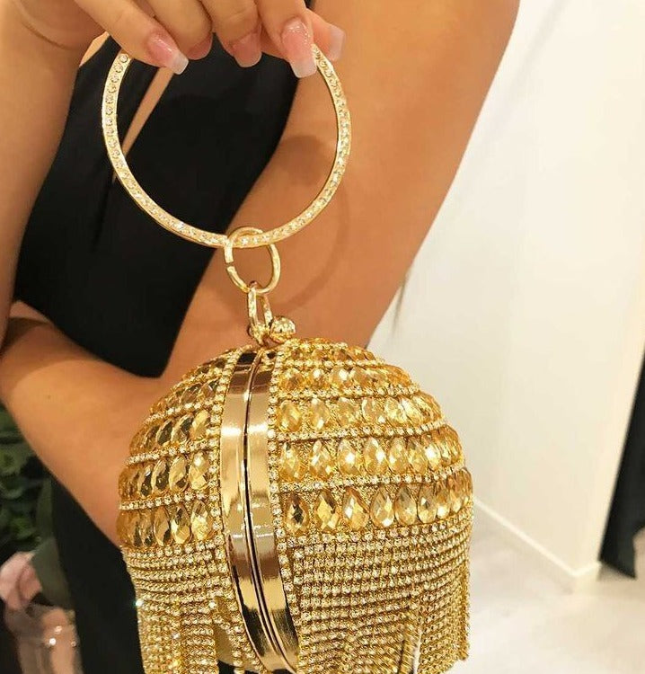 Clutch Redonda Pérola e Strass