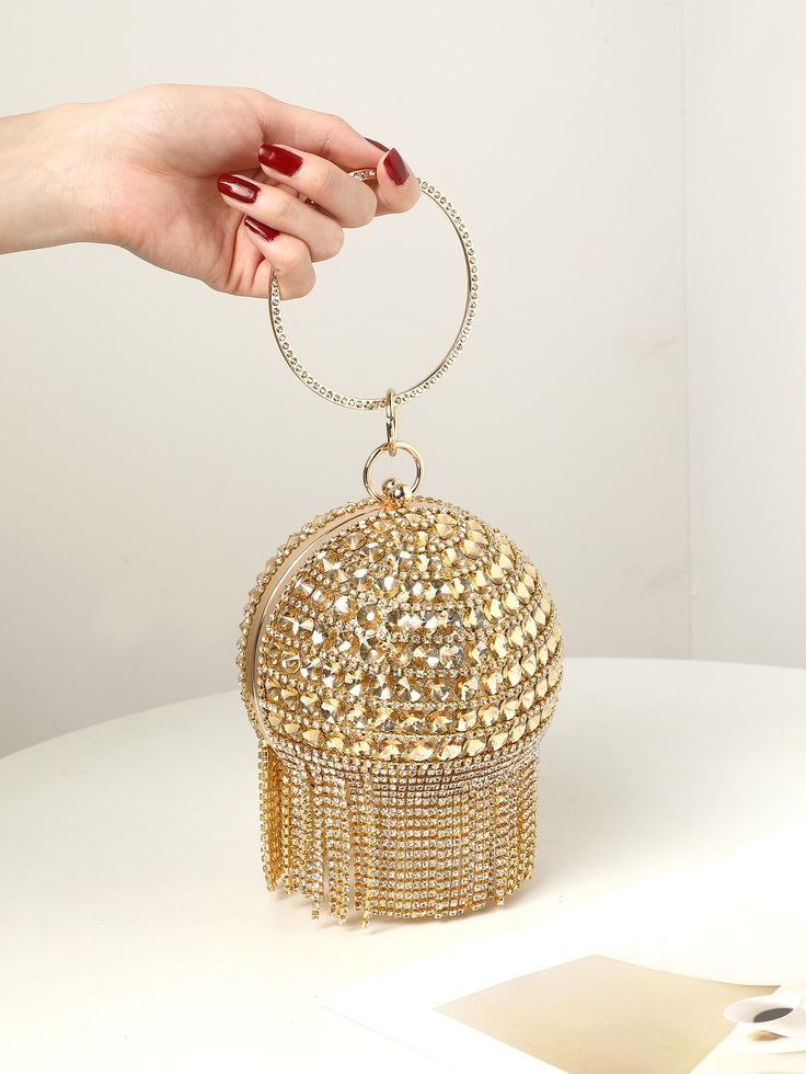 Clutch Redonda Pérola e Strass